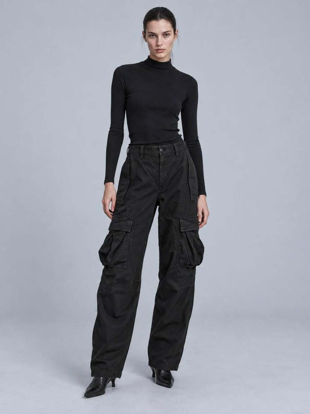 Tna Black Cargo multi pocket utility Pants Size 8